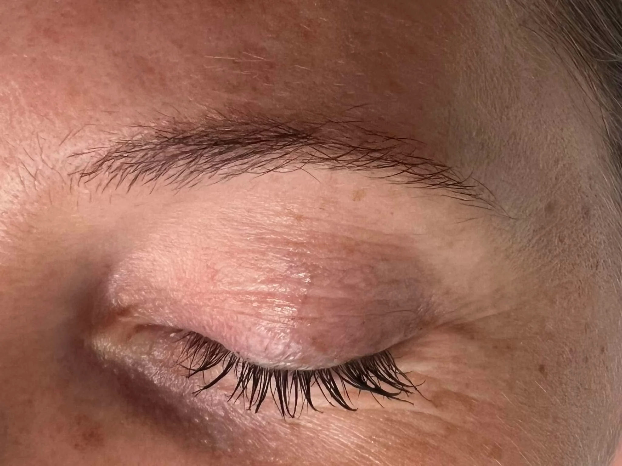 Microblading Vorher 4